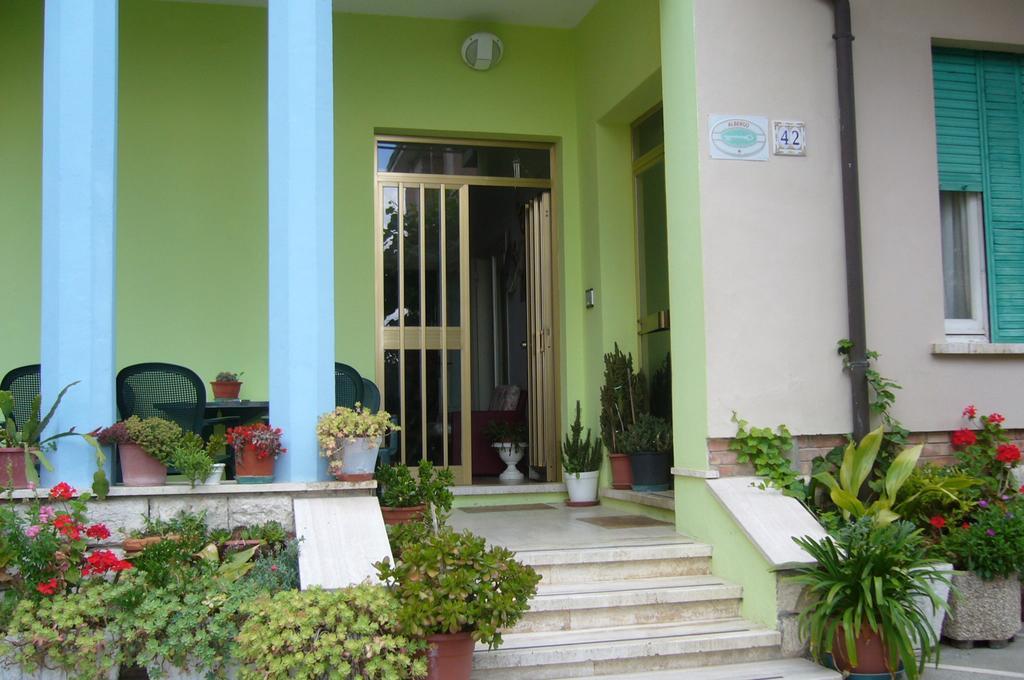 Albergo Villa Canapini 끼안챠노테르메 외부 사진