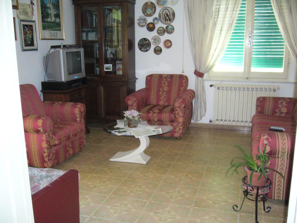 Albergo Villa Canapini 끼안챠노테르메 외부 사진