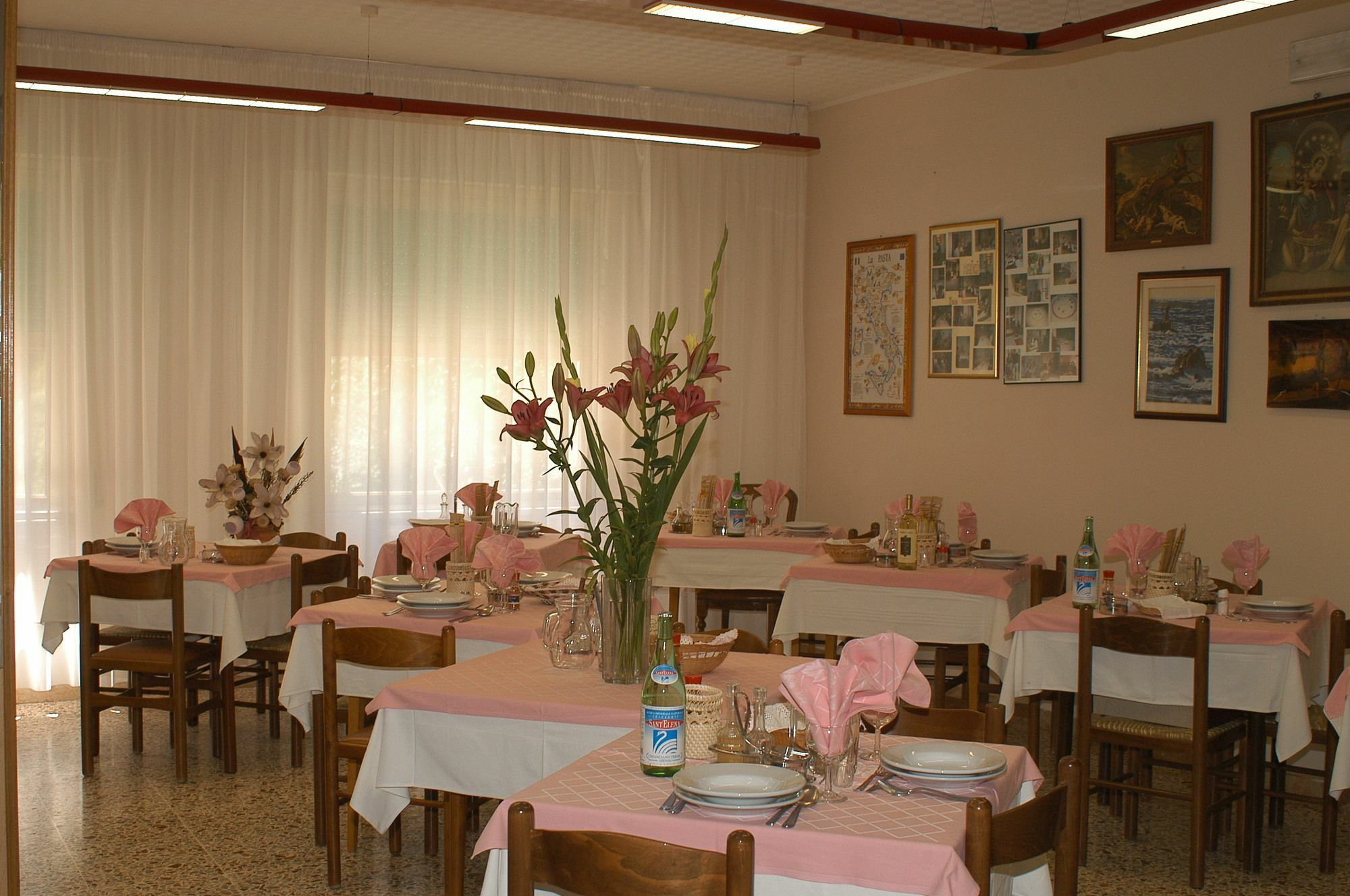 Albergo Villa Canapini 끼안챠노테르메 외부 사진